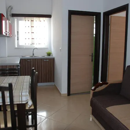 게스트하우스 Edola Sarandë