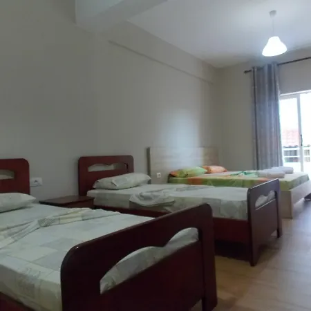 게스트하우스 Edola Sarandë