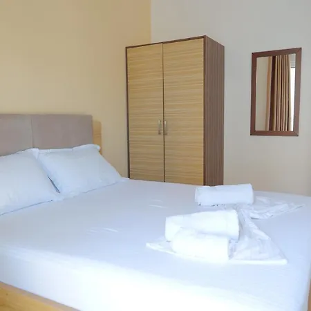 Guest house Edola 3*