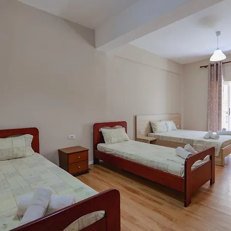 Edola Guest house Sarande