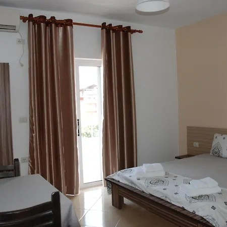 Edola Guest house Sarande