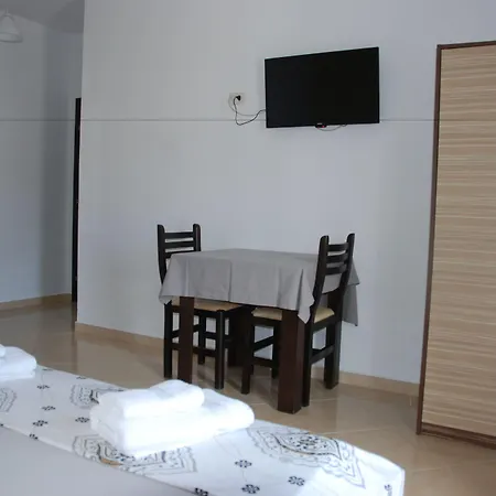 Edola 3* Sarandë