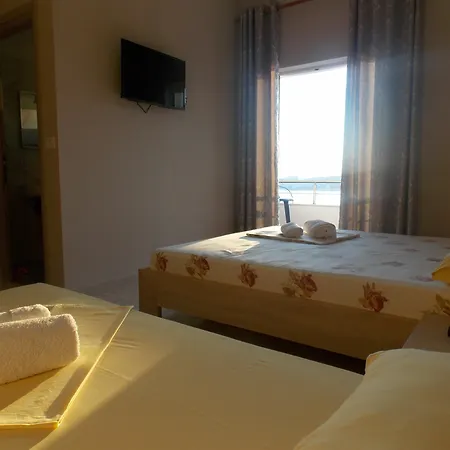 Guest house Edola
