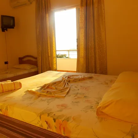 Edola Guest house Sarande
